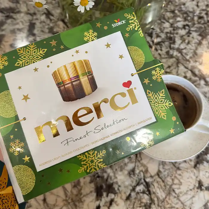 شکلات Merci سلکشن کریسمسی سبز